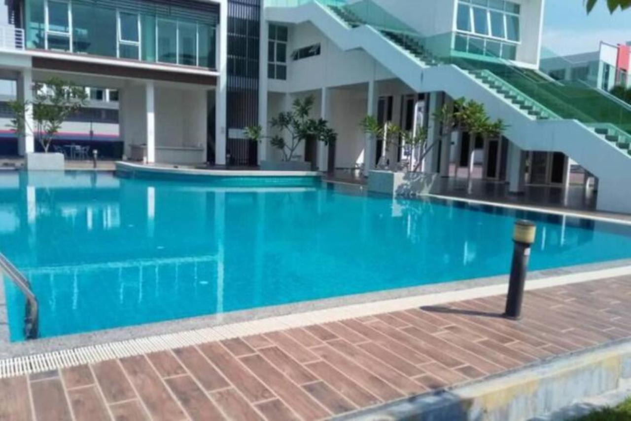 My Home Kayangan Villa Malacca C10 Экстерьер фото