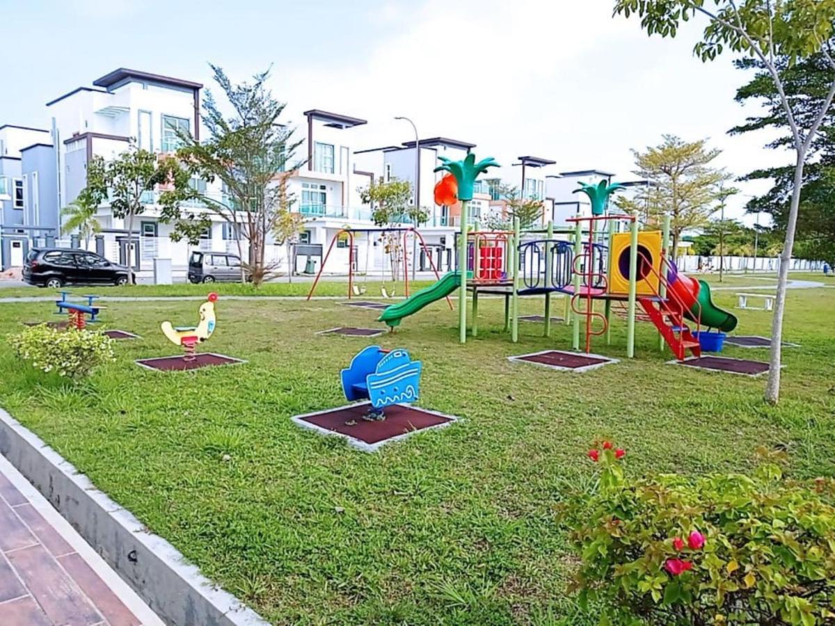 My Home Kayangan Villa Malacca C10 Экстерьер фото