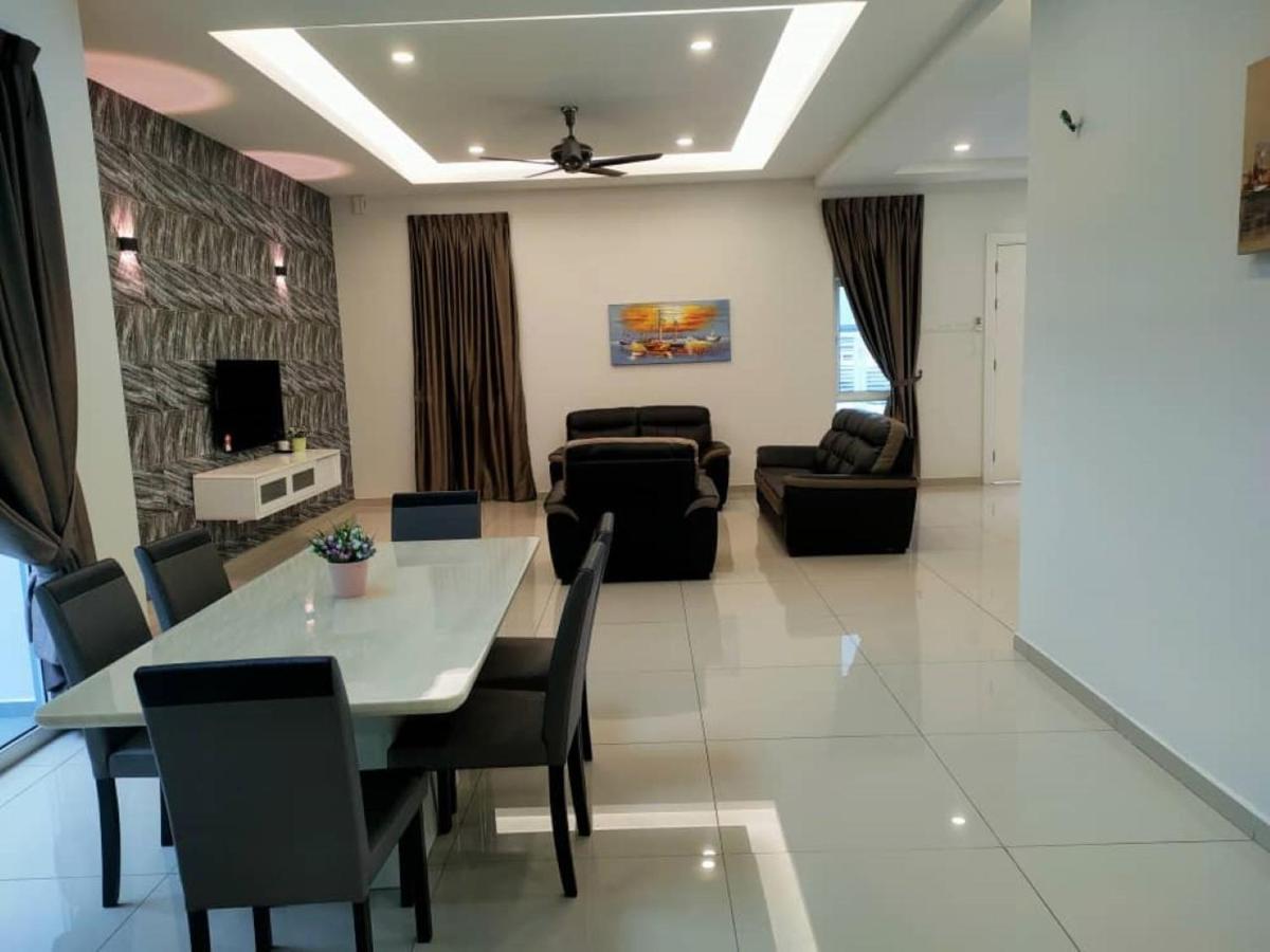 My Home Kayangan Villa Malacca C10 Экстерьер фото